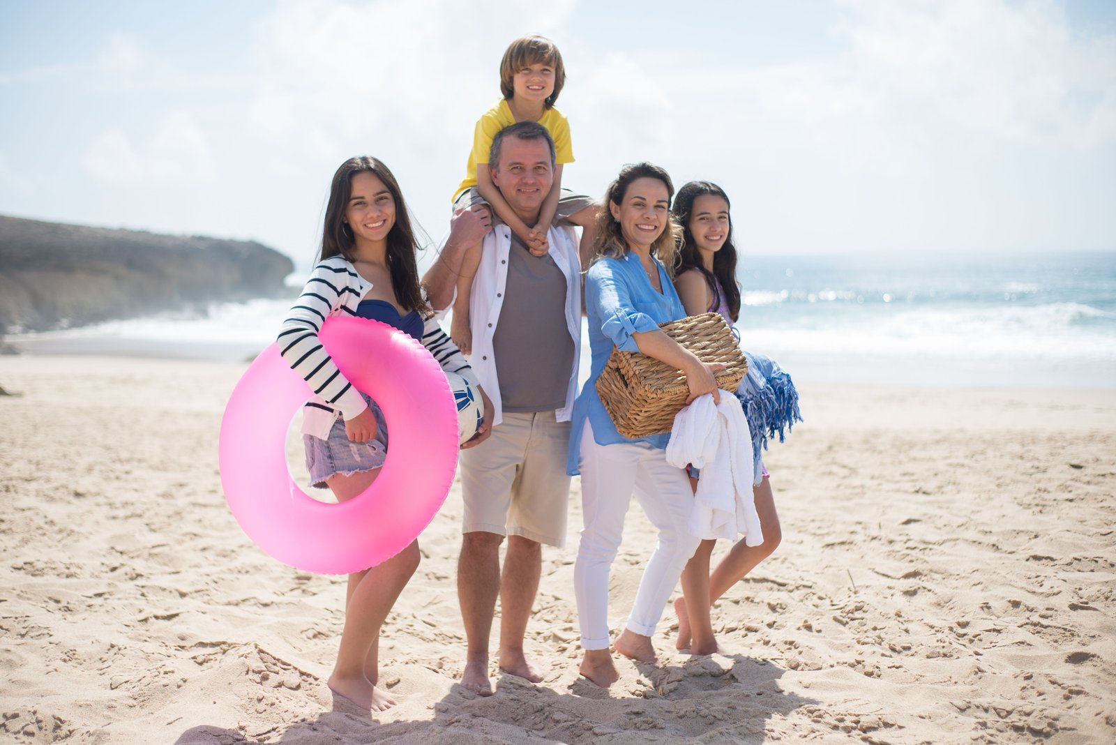 Best Family-Friendly Destinations for Under-5s vs Older Kids